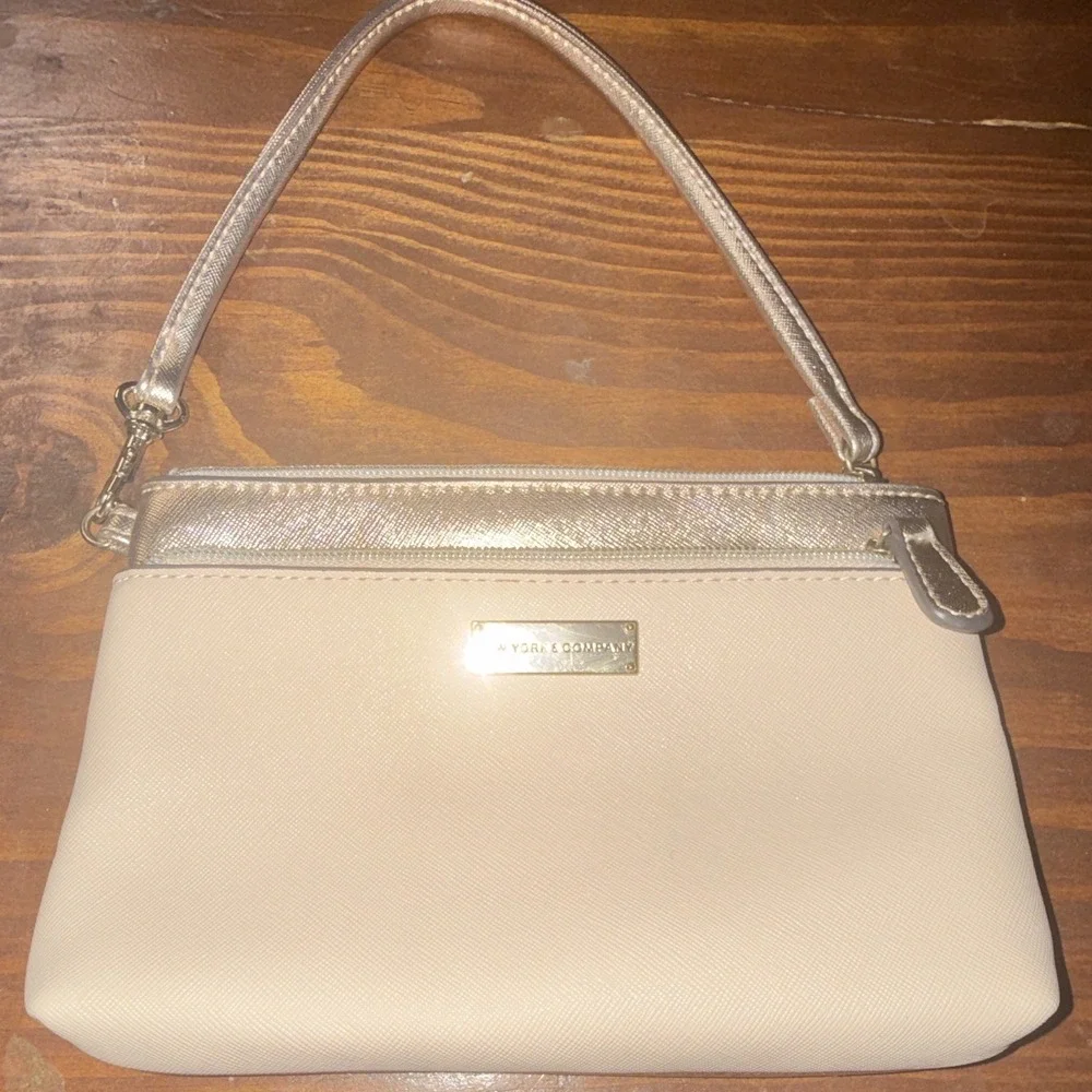 New York & Company Beige/Gold Metallic Wristlet Zip Clutch, Inner Pockets